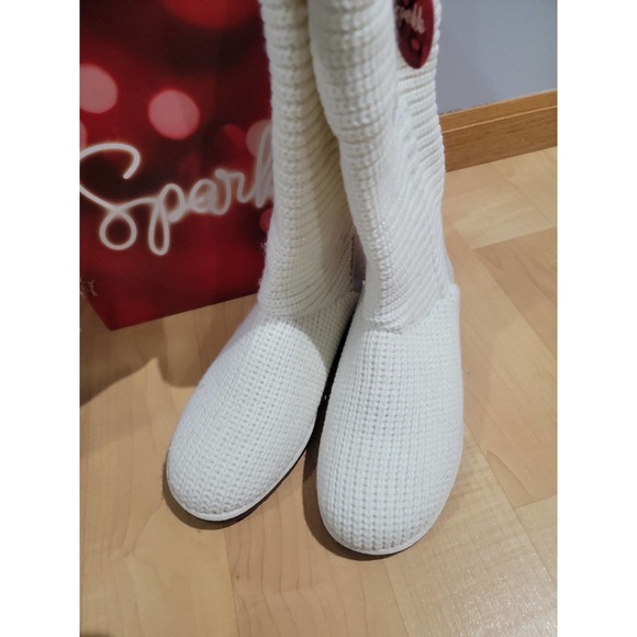 SO Size 9M Ivory Knit Booties Wear 2 Ways - Picture 3 of 5